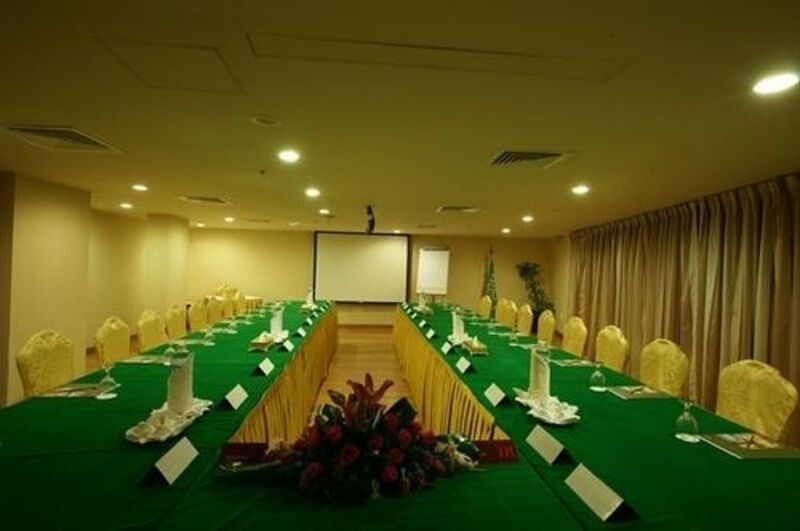 Oyo 335 Manazil Al Ain Grand Hotel Mekka Exterior foto